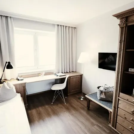 Sturm Bio- & Wellnesshotel In Der Rhoen Hotell 4*