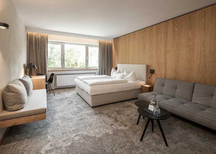 Sturm Bio- & Wellnesshotel In Der Rhoen 4*