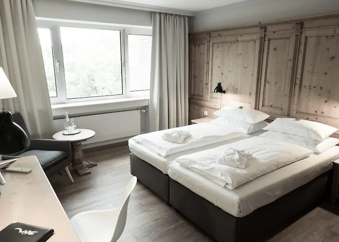 ホテル Sturm Bio- & Wellnesshotel In Der Rhoen 4*