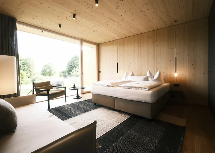 Sturm Bio- & Wellnesshotel In Der Rhoen 4* メルリッヒシュタット
